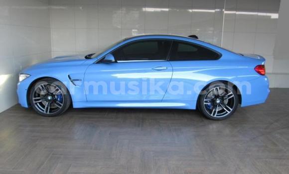 Acheter Occasion Voiture BMW M4 Bleu à Beitbridge, Matabeleland South Acheter Occasion Voiture BMW M4 Bleu à Beitbridge, Matabeleland South