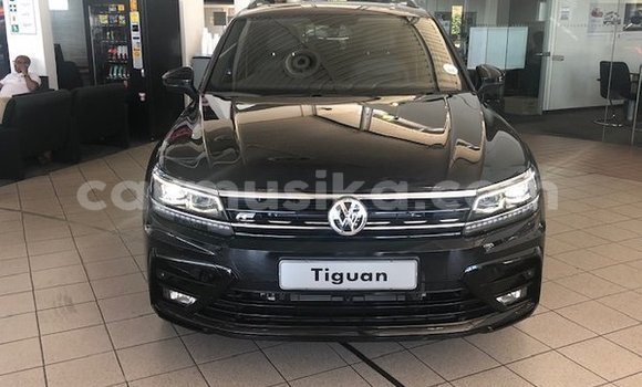 Acheter Occasion Voiture Volkswagen Tiguan Noir à Beitbridge, Matabeleland South Acheter Occasion Voiture Volkswagen Tiguan Noir à Beitbridge, Matabeleland South
