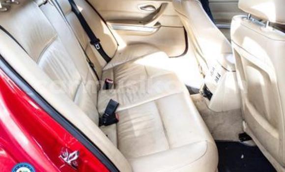 Acheter Occasion Voiture BMW 3–Series Rouge à Bulawayo, Bulawayo Acheter Occasion Voiture BMW 3–Series Rouge à Bulawayo, Bulawayo