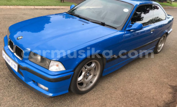 Acheter Occasion Voiture BMW M3 Bleu à Bulawayo, Bulawayo Acheter Occasion Voiture BMW M3 Bleu à Bulawayo, Bulawayo