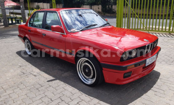 Acheter Occasion Voiture BMW 3–Series Rouge à Bulawayo, Bulawayo Acheter Occasion Voiture BMW 3–Series Rouge à Bulawayo, Bulawayo