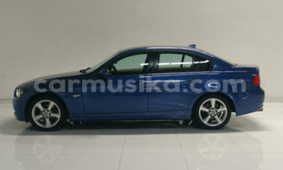 Acheter Occasion Voiture BMW 3–Series Bleu à Bulawayo, Bulawayo Acheter Occasion Voiture BMW 3–Series Bleu à Bulawayo, Bulawayo
