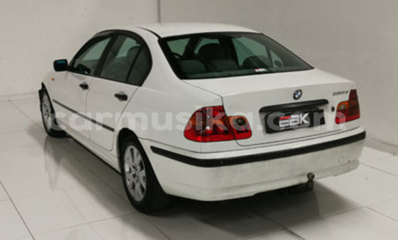 Acheter Occasion Voiture BMW 3–Series Blanc à Bulawayo, Bulawayo Acheter Occasion Voiture BMW 3–Series Blanc à Bulawayo, Bulawayo