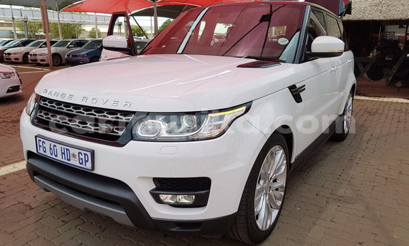 Buy Used Land Rover Range Rover Sport White Car in Beitbridge in Matabeleland South Buy Used Land Rover Range Rover Sport White Car in Beitbridge in Matabeleland South