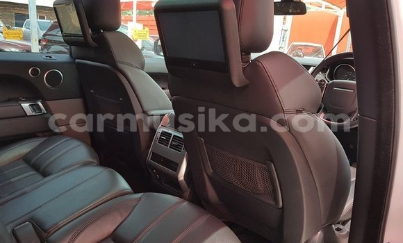 Buy Used Land Rover Range Rover Sport White Car in Beitbridge in Matabeleland South Buy Used Land Rover Range Rover Sport White Car in Beitbridge in Matabeleland South