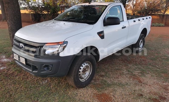 Tenga Tsaru Ford Ranger Chena Mota in Bindura in Mashonaland yePakati Tenga Tsaru Ford Ranger Chena Mota in Bindura in Mashonaland yePakati