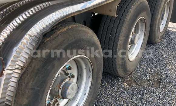 Nunua Ilio tumika DAF CF Nyingine Lori ndani ya Beitbridge nchini Matabeleland Kusini Nunua Ilio tumika DAF CF Nyingine Lori ndani ya Beitbridge nchini Matabeleland Kusini