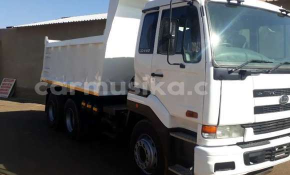 Buy Used Nissan UD White Truck in Beitbridge in Matabeleland South Buy Used Nissan UD White Truck in Beitbridge in Matabeleland South