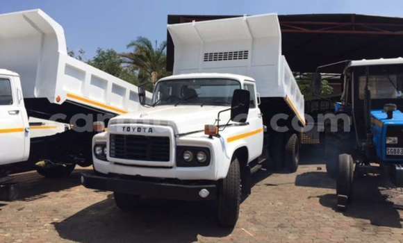 Acheter Occasion Utilitaire Toyota DA Autre à Beitbridge, Matabeleland South Acheter Occasion Utilitaire Toyota DA Autre à Beitbridge, Matabeleland South