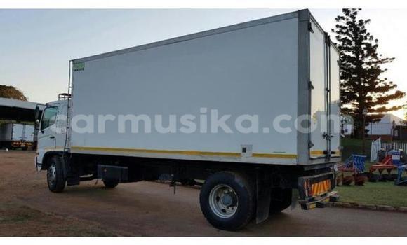 Buy Used Hino 300 Series Other Truck in Beitbridge in Matabeleland South Buy Used Hino 300 Series Other Truck in Beitbridge in Matabeleland South