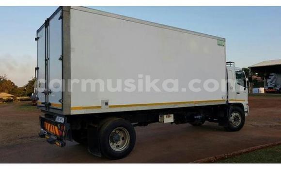 Buy Used Hino 300 Series Other Truck in Beitbridge in Matabeleland South Buy Used Hino 300 Series Other Truck in Beitbridge in Matabeleland South