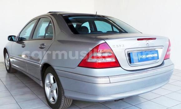 Acheter Occasion Voiture Mercedes‒Benz C–Class Gris à Beitbridge, Matabeleland South Acheter Occasion Voiture Mercedes‒Benz C–Class Gris à Beitbridge, Matabeleland South