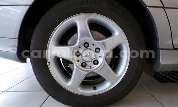Acheter Occasion Voiture Mercedes‒Benz C–Class Gris à Beitbridge, Matabeleland South Acheter Occasion Voiture Mercedes‒Benz C–Class Gris à Beitbridge, Matabeleland South