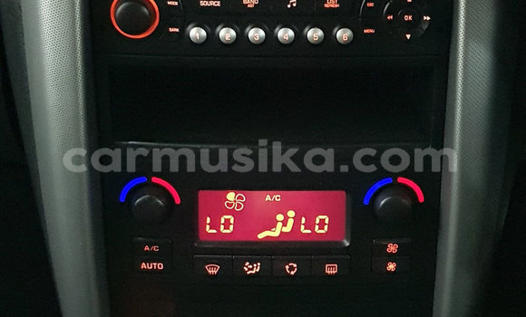 Acheter Occasion Voiture Peugeot 205 GTi Gris à Beitbridge, Matabeleland South Acheter Occasion Voiture Peugeot 205 GTi Gris à Beitbridge, Matabeleland South