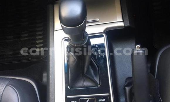 Buy Used Toyota Land Cruiser Prado White Car in Beitbridge in Matabeleland South Buy Used Toyota Land Cruiser Prado White Car in Beitbridge in Matabeleland South