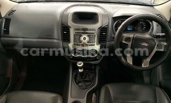 Acheter Import Voiture Ford Ranger Bleu à Beitbridge, Matabeleland South Acheter Import Voiture Ford Ranger Bleu à Beitbridge, Matabeleland South