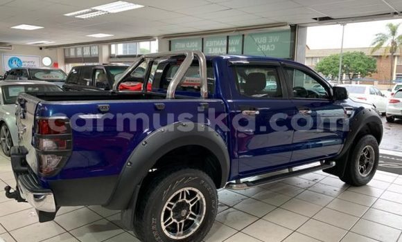 Acheter Import Voiture Ford Ranger Bleu à Beitbridge, Matabeleland South Acheter Import Voiture Ford Ranger Bleu à Beitbridge, Matabeleland South