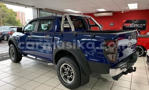 Acheter Import Voiture Ford Ranger Bleu à Beitbridge, Matabeleland South Acheter Import Voiture Ford Ranger Bleu à Beitbridge, Matabeleland South