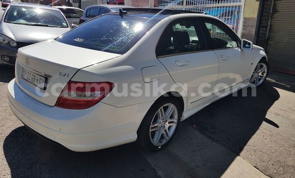 Buy Used Mercedes‒Benz C–Class White Car in Beitbridge in Matabeleland South Buy Used Mercedes‒Benz C–Class White Car in Beitbridge in Matabeleland South