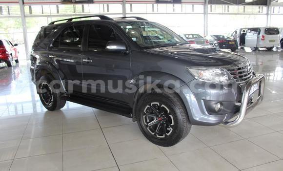 Buy Used Toyota Fortuner Silver Car in Beitbridge in Matabeleland South Buy Used Toyota Fortuner Silver Car in Beitbridge in Matabeleland South