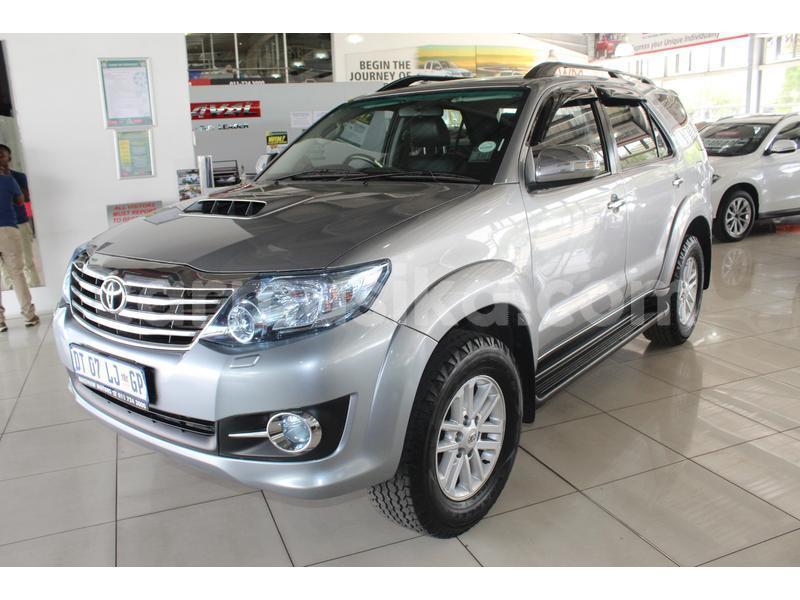 Big with watermark toyota fortuner matabeleland south beitbridge 10526