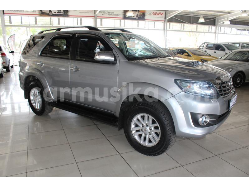 Big with watermark toyota fortuner matabeleland south beitbridge 10526