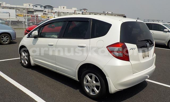 Tenga Imported Honda Fit Chena Mota in Borrowdale in Harare Tenga Imported Honda Fit Chena Mota in Borrowdale in Harare