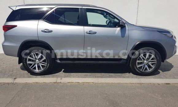 Acheter Occasion Voiture Toyota Fortuner Autre à Beitbridge, Matabeleland South Acheter Occasion Voiture Toyota Fortuner Autre à Beitbridge, Matabeleland South