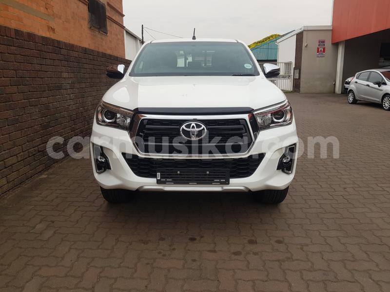 Big with watermark toyota hilux matabeleland south beitbridge 10562