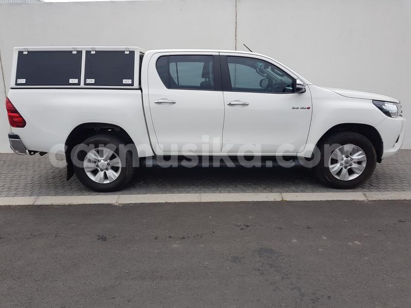 Big with watermark toyota hilux matabeleland south beitbridge 10563