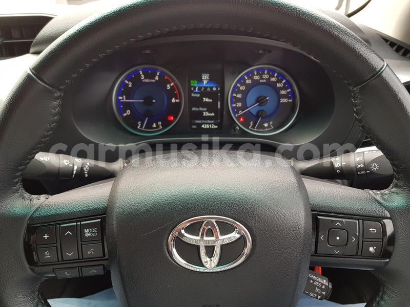 Big with watermark toyota hilux matabeleland south beitbridge 10563