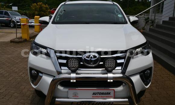 Tenga Tsaru Toyota Fortuner Chena Mota in Beitbridge in Matabeleland South Tenga Tsaru Toyota Fortuner Chena Mota in Beitbridge in Matabeleland South