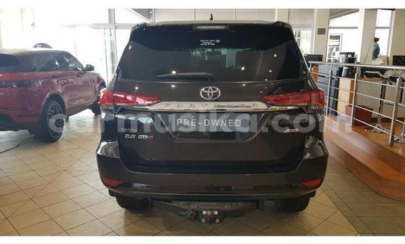 Tenga Tsaru Toyota Fortuner Zvimwe Mota in Beitbridge in Matabeleland South Tenga Tsaru Toyota Fortuner Zvimwe Mota in Beitbridge in Matabeleland South