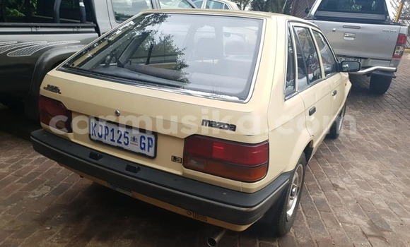 Tenga Tsaru Mazda 323 Zvimwe Mota in Beitbridge in Matabeleland South Tenga Tsaru Mazda 323 Zvimwe Mota in Beitbridge in Matabeleland South