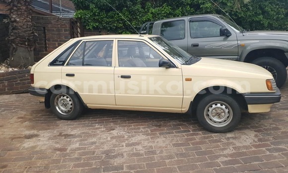 Tenga Tsaru Mazda 323 Zvimwe Mota in Beitbridge in Matabeleland South Tenga Tsaru Mazda 323 Zvimwe Mota in Beitbridge in Matabeleland South