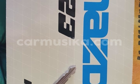 Tenga Tsaru Mazda 323 Zvimwe Mota in Beitbridge in Matabeleland South Tenga Tsaru Mazda 323 Zvimwe Mota in Beitbridge in Matabeleland South