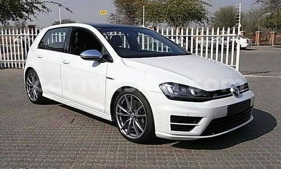 Tenga Tsaru Volkswagen Golf R Chena Mota in Beitbridge in Matabeleland South Tenga Tsaru Volkswagen Golf R Chena Mota in Beitbridge in Matabeleland South