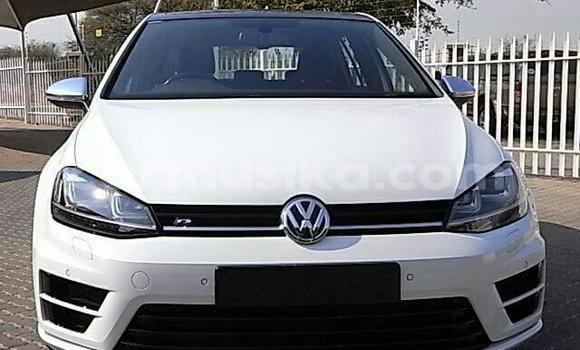 Tenga Tsaru Volkswagen Golf R Chena Mota in Beitbridge in Matabeleland South Tenga Tsaru Volkswagen Golf R Chena Mota in Beitbridge in Matabeleland South