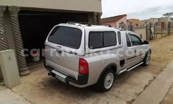 Buy Used Opel Corsa Silver Car in Beitbridge in Matabeleland South Buy Used Opel Corsa Silver Car in Beitbridge in Matabeleland South