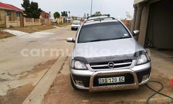 Buy Used Opel Corsa Silver Car in Beitbridge in Matabeleland South Buy Used Opel Corsa Silver Car in Beitbridge in Matabeleland South