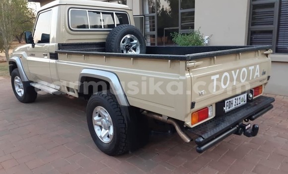 Acheter Occasion Voiture Toyota Land Cruiser Autre à Beitbridge, Matabeleland South Acheter Occasion Voiture Toyota Land Cruiser Autre à Beitbridge, Matabeleland South