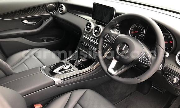 Acheter Occasion Voiture Mercedes‒Benz 250 Blanc à Beitbridge, Matabeleland South Acheter Occasion Voiture Mercedes‒Benz 250 Blanc à Beitbridge, Matabeleland South