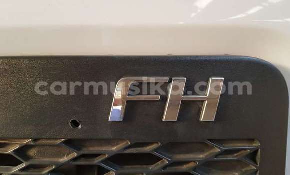 Tenga Tsaru Volvo 480 Chena Mota in Beitbridge in Matabeleland South Tenga Tsaru Volvo 480 Chena Mota in Beitbridge in Matabeleland South