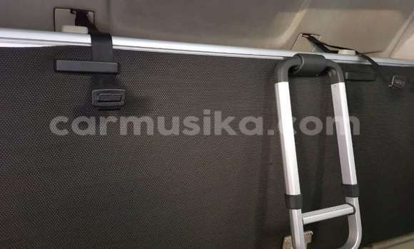 Tenga Tsaru Volvo 480 Chena Mota in Beitbridge in Matabeleland South Tenga Tsaru Volvo 480 Chena Mota in Beitbridge in Matabeleland South