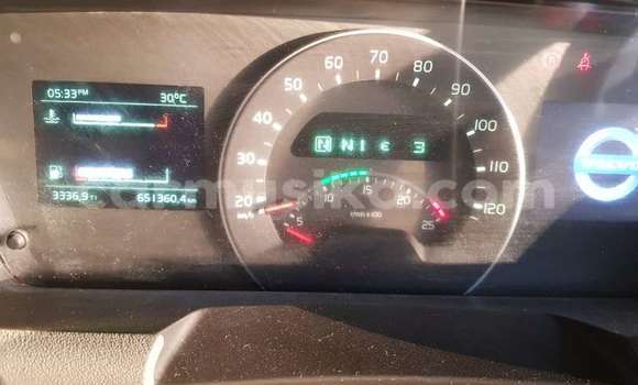 Tenga Tsaru Volvo 480 Chena Mota in Beitbridge in Matabeleland South Tenga Tsaru Volvo 480 Chena Mota in Beitbridge in Matabeleland South