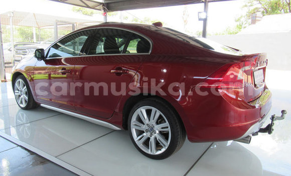 Acheter Occasion Voiture Volvo S60 Autre à Beitbridge, Matabeleland South Acheter Occasion Voiture Volvo S60 Autre à Beitbridge, Matabeleland South