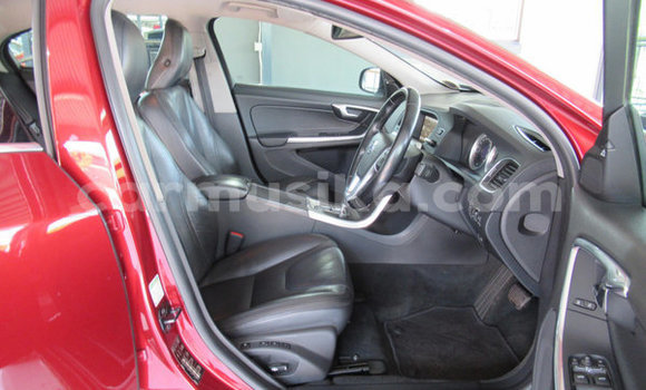 Acheter Occasion Voiture Volvo S60 Autre à Beitbridge, Matabeleland South Acheter Occasion Voiture Volvo S60 Autre à Beitbridge, Matabeleland South