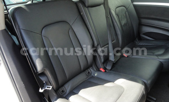 Tenga Tsaru Audi Q7 Chena Mota in Beitbridge in Matabeleland South Tenga Tsaru Audi Q7 Chena Mota in Beitbridge in Matabeleland South