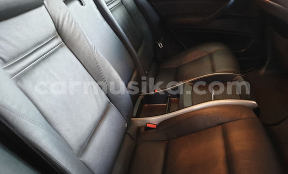 Acheter Occasion Voiture BMW X6 Blanc à Beitbridge, Matabeleland South Acheter Occasion Voiture BMW X6 Blanc à Beitbridge, Matabeleland South