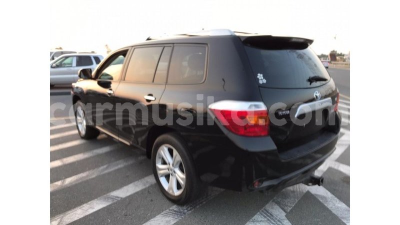 Big with watermark toyota highlander harare import dubai 10601